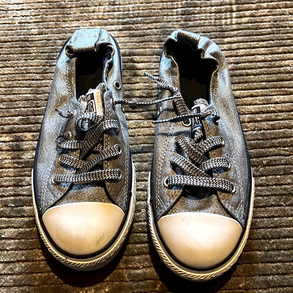 Converse brand new Girls size 3 sneakers